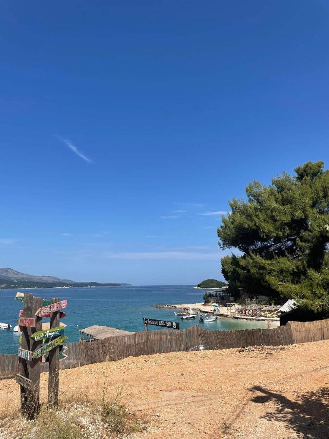 Luxury Seaside House With 2 Bathrooms Εξαμίλιο Εξωτερικό φωτογραφία