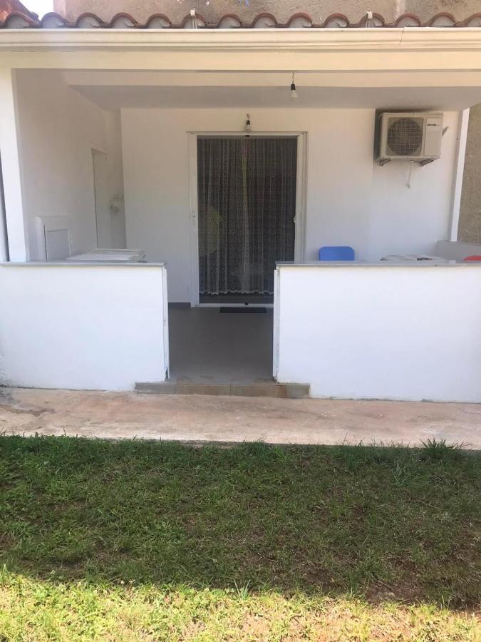 Luxury Seaside House With 2 Bathrooms Εξαμίλιο Εξωτερικό φωτογραφία