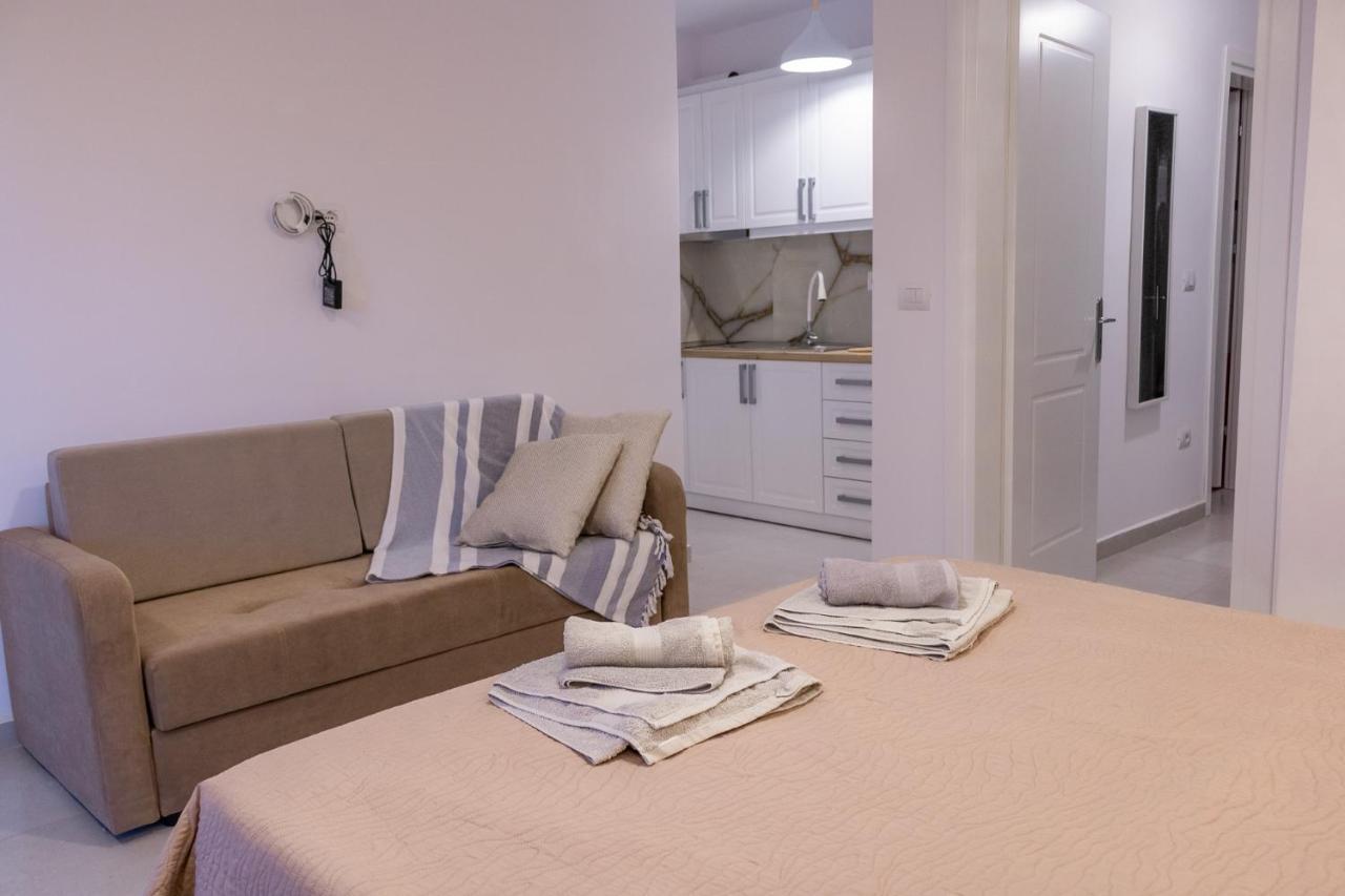 Luxury Seaside House With 2 Bathrooms Εξαμίλιο Εξωτερικό φωτογραφία